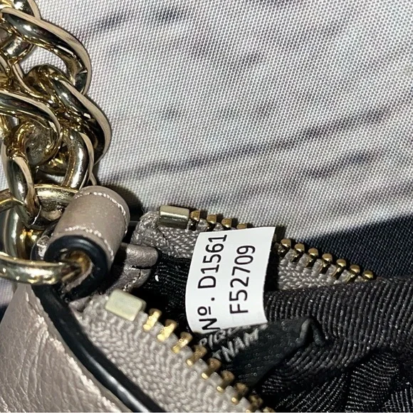 ✅SOLD✅ Vintage Y2K Coach Lyla Double Gusset Leather Crossbody Bag - Picture 11 of 17